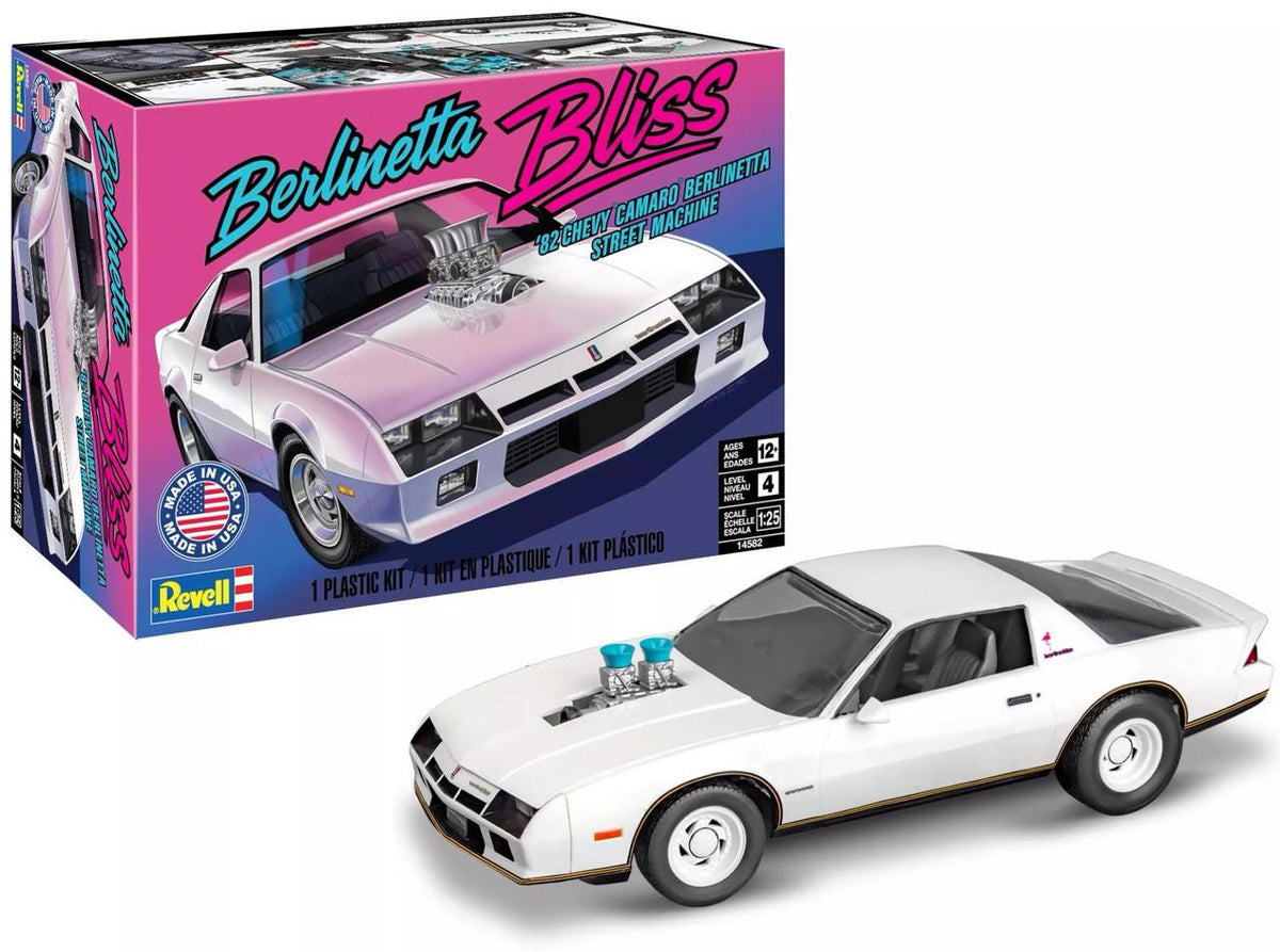 1/25 Revell 1982 Camaro Berlinetta Street Machine #4582 NEW