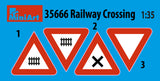 1/35 Miniart Railway Crossing 35666
