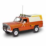 1/25 Revell 1979 Jeep J10 Pickup Truck w/Camper Top 85-4568