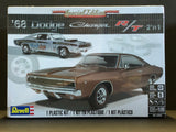 1/25 Revell 68 Dodge Charger R/T "2 in 1" Special Edition
