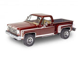 1/25 Revell / Monogram 1976 Chevy Sport Stepside Pickup 4X4 85-4486