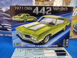 1/24 Revell 1971 Oldsmobile 442 W30 #4511 (New Tool)