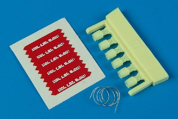 1/48 AIM9 L/M/N Seeker Head Cover w/RBF Flags IDF