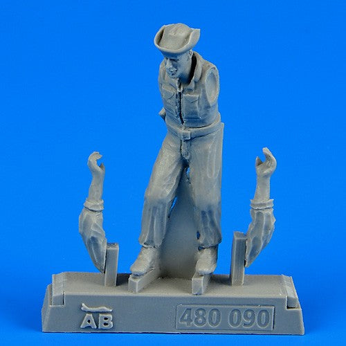 1/48 USAF Maintenance Crew #2 Farm Gate Operation Vietnam War 1965-73 (Lifting)