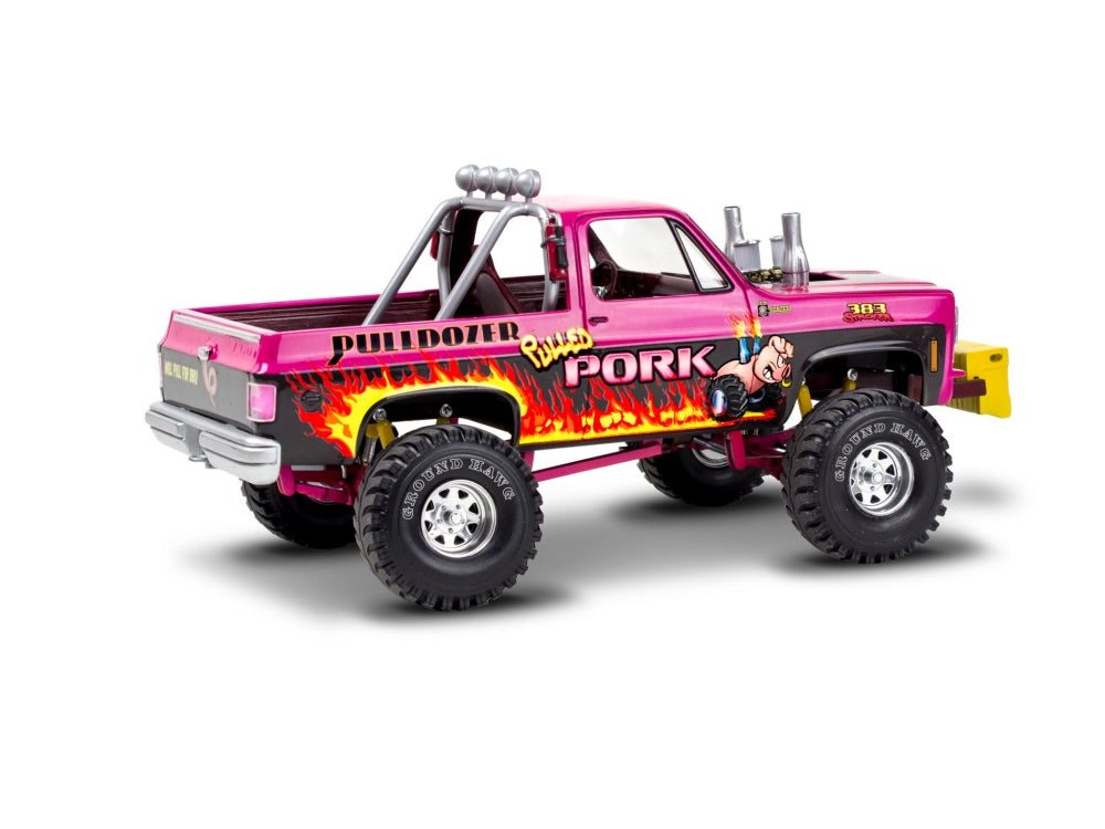 1/24 Revell 1978 Chevy Blazer Pulled Pork Pulldozer Competition