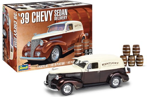 1/24 Revell 1939 Chevy Sedan Delivery w/Barrels (4529)